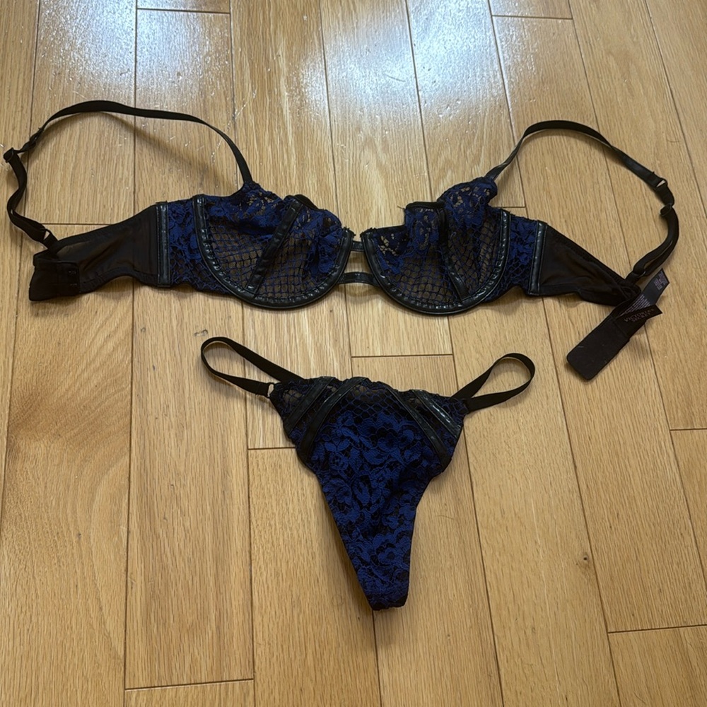 Victoria’s Secret Lingerie Set